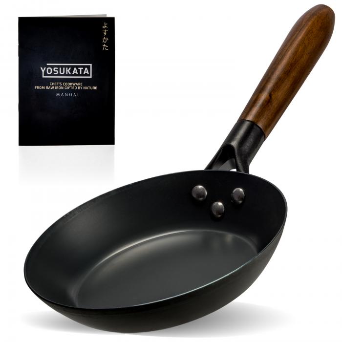Yosukata Skillet Pan (7,9-inch, Black Carbon Steel, Pre-Seasoned)
